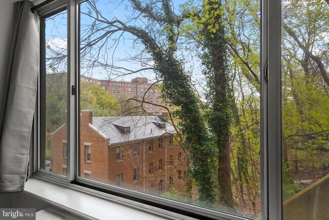 Building Photo - 2755 Ordway St NW