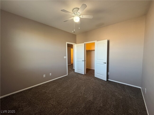 Building Photo - 9341 Forest Meadows Ave