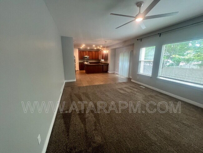 Building Photo - 13571 S Buckeye View Way