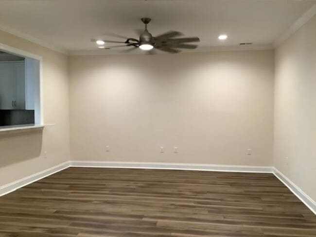 Building Photo - 175 Villa Oak Cir