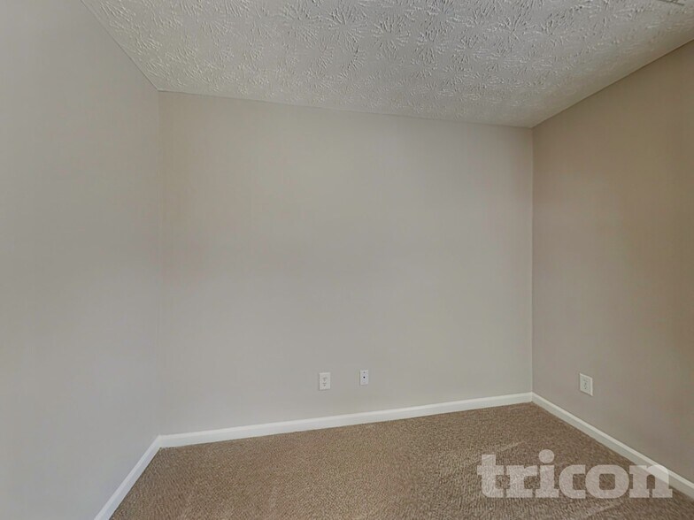 Building Photo - 416 Camella Cir