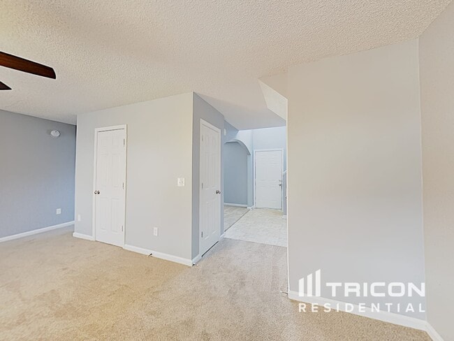 Building Photo - 7089 Merrywood Dr