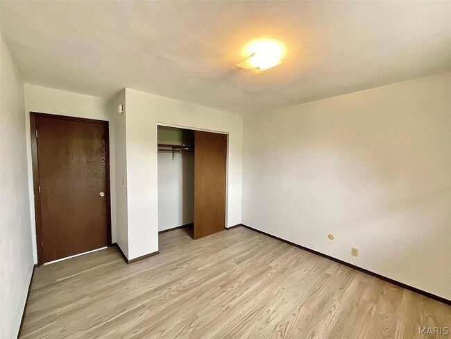 Building Photo - 106 S High St