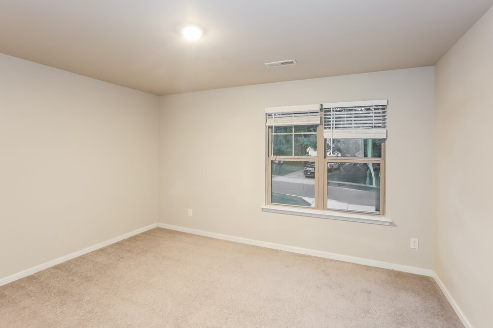 Building Photo - 10042 Brawley Ln