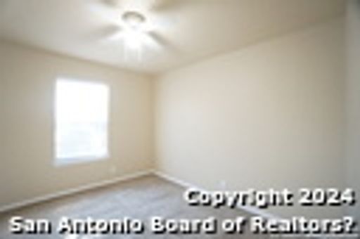 Building Photo - Beautiful Home in Villas of Bridgewood