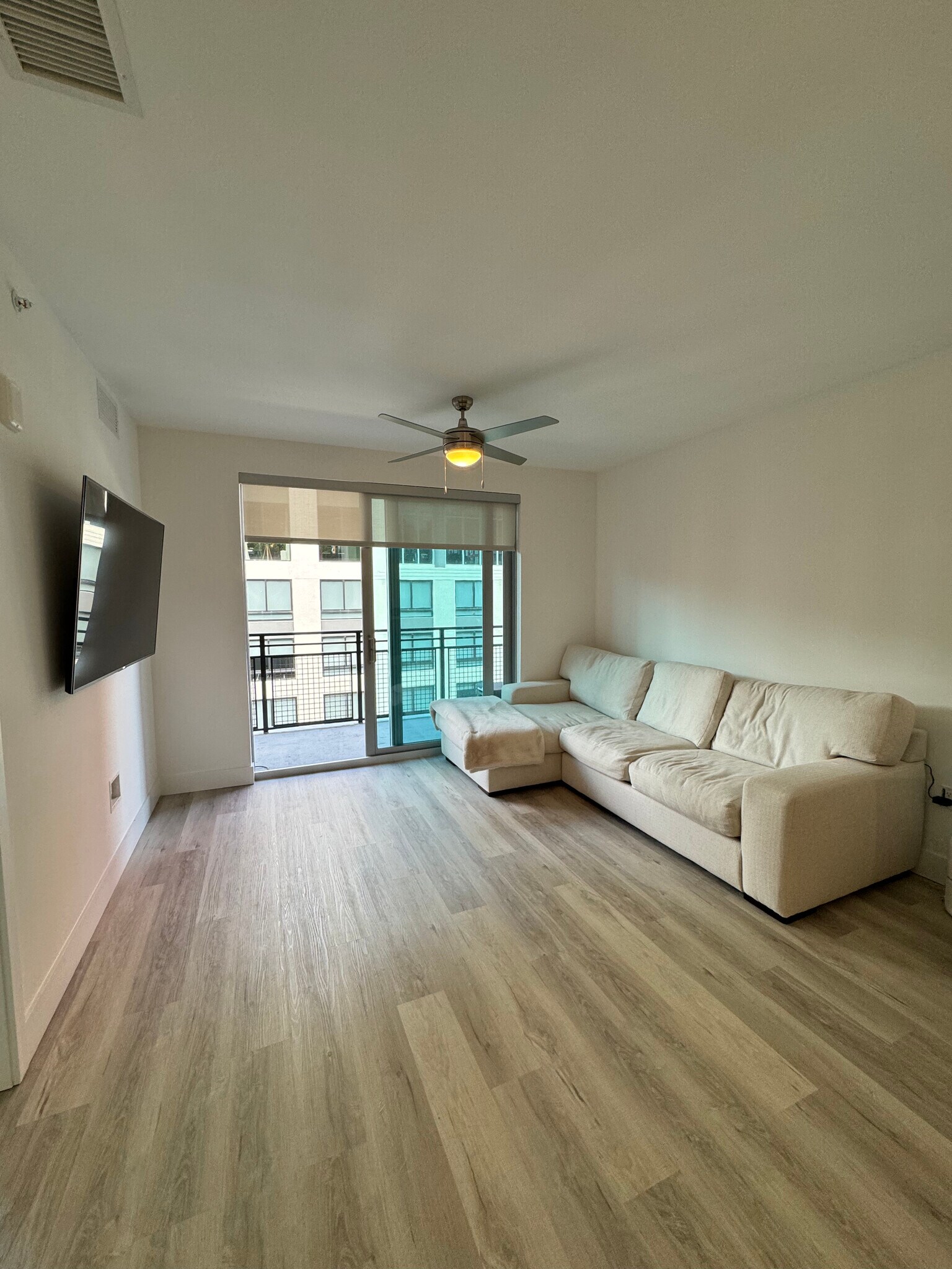 Building Photo - 47 NW 30th St