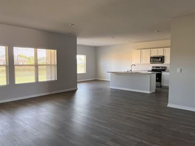 Building Photo - 119 Arctic Fox Trl