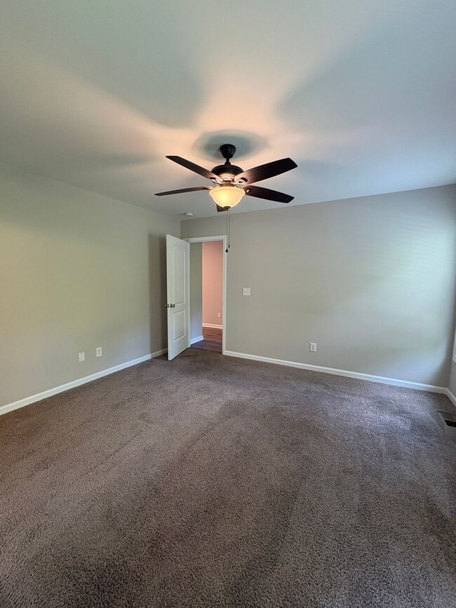 Building Photo - Cute Ranch Home located in Cabarrus County