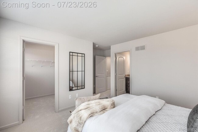 Building Photo - 3032 Hydrangea Ln