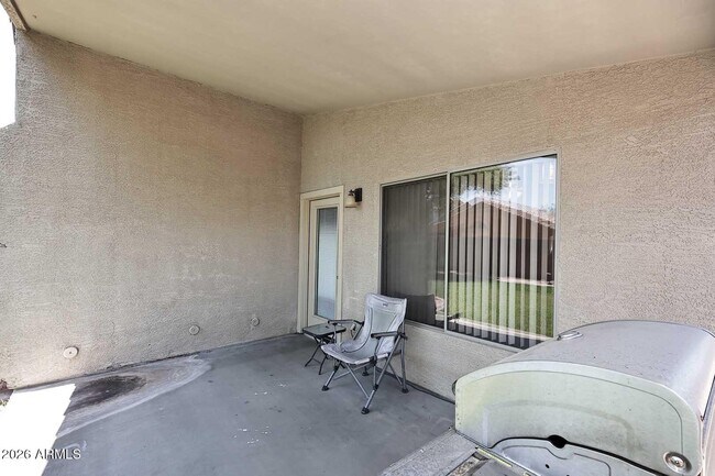 Building Photo - 12425 W Missouri Ave