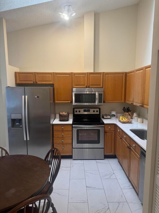 Building Photo - 701 Bannock Ln