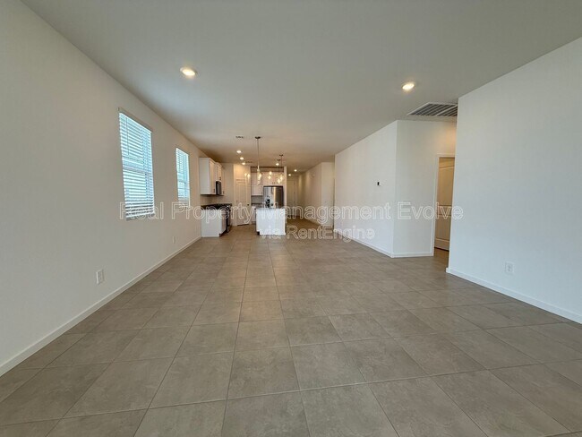 Building Photo - 2484 Fortana Dr