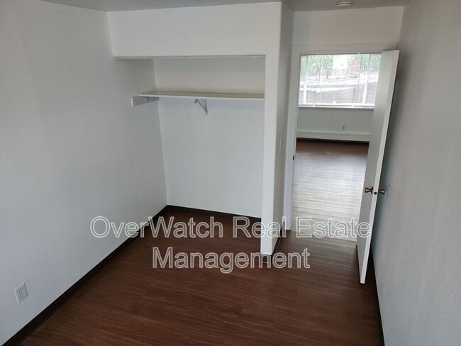 Building Photo - 717 N Bliss St