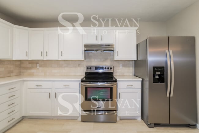 Building Photo - At Last, This Is What You Have Been Searching For!