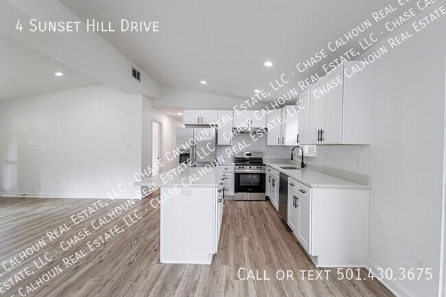 Building Photo - 4 Sunset Hill