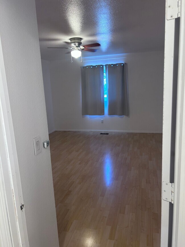 Building Photo - 2940 Sunspot Cir