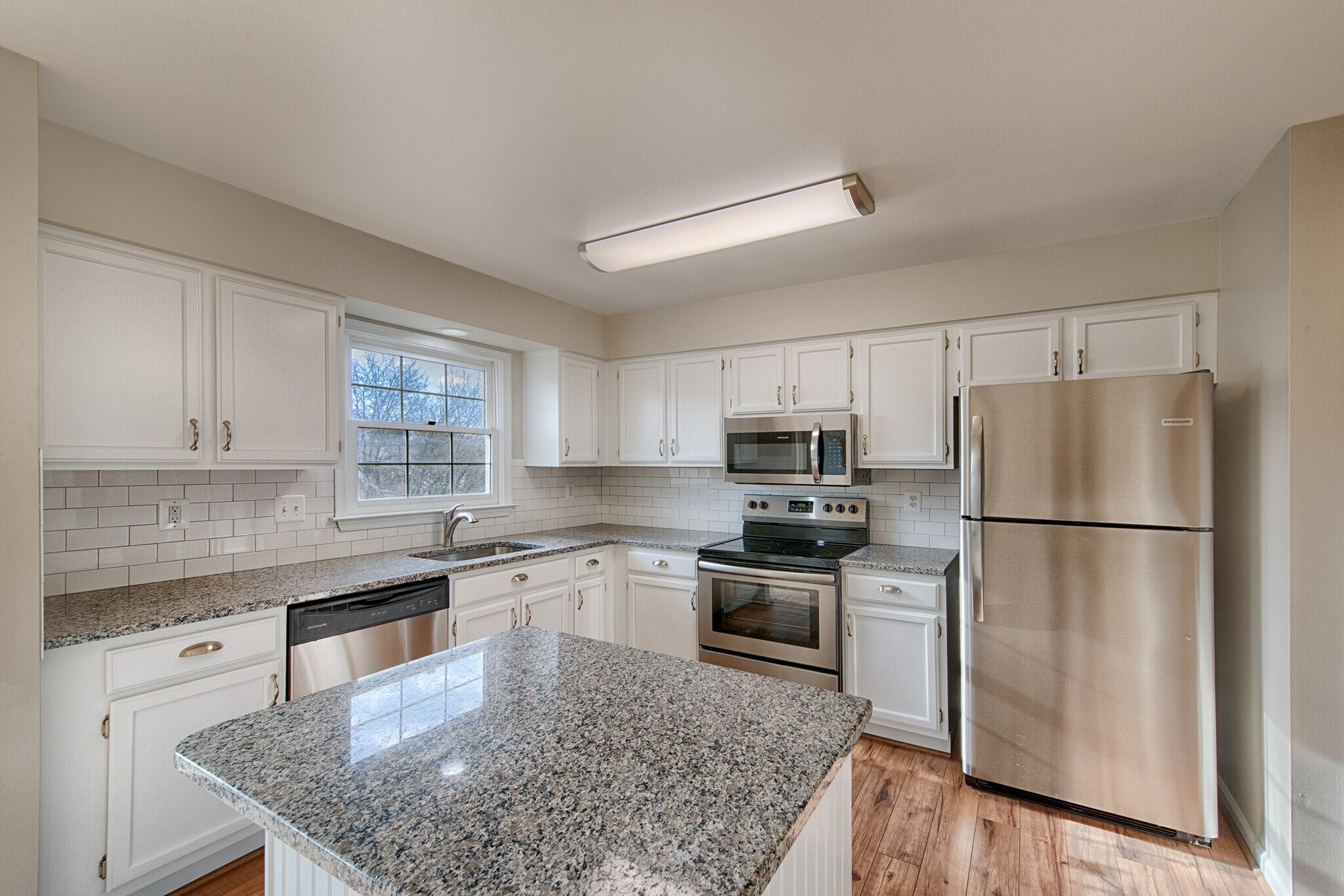 Building Photo - 3440 Winter Moss Ct