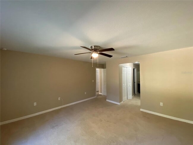 Building Photo - 5860 SW 197th Terrace