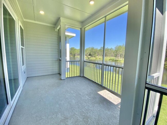 Building Photo - 156 Kara Lake Dr