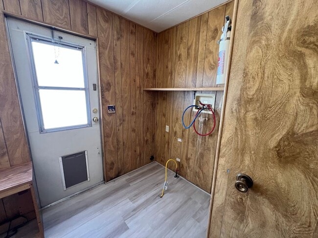 Building Photo - 2 Bedroom Manufactured Home in Bullhead City