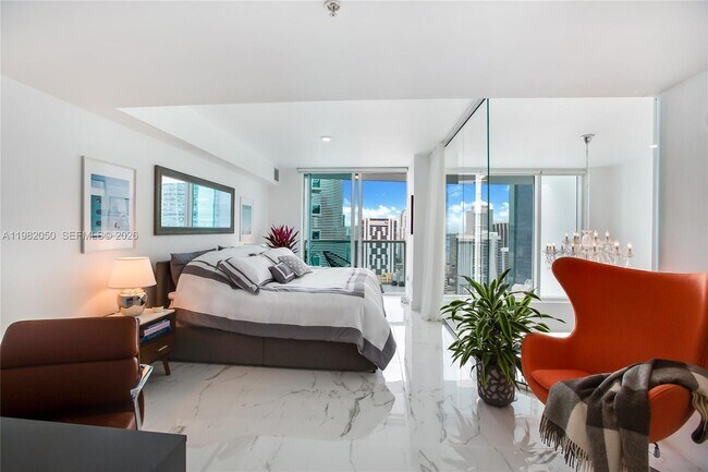 Building Photo - 41 SE 5th St