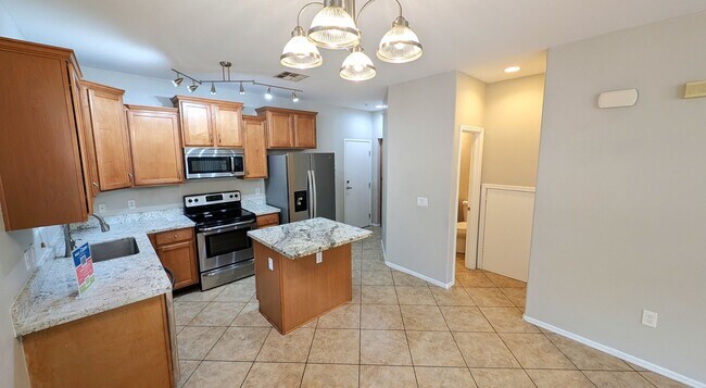 Building Photo - 2 Bedroom Condo in the Tre Allagio Community Near N Price Rd and W Elliot Rd!