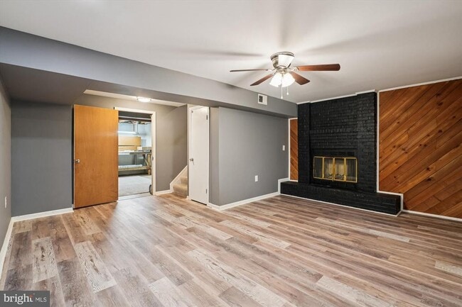 Building Photo - 15317 Inlet Pl