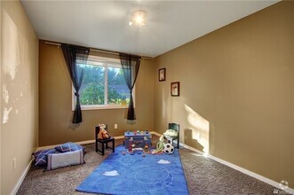 Building Photo - 3 Bed 2.5 Bath SFR - Snohomish