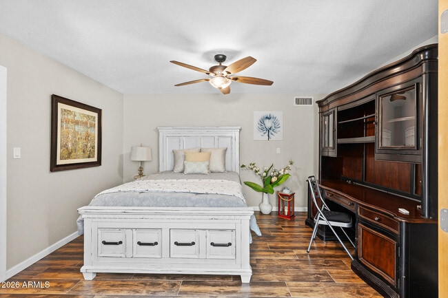 Building Photo - 14436 N Coral Gables Dr