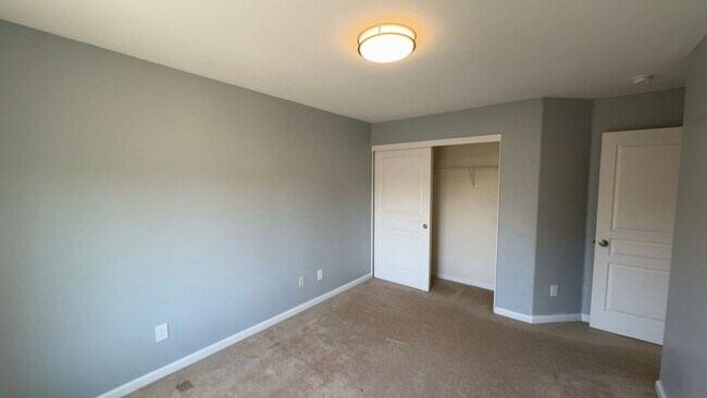 Building Photo - Coming soon. Home Sweet Home!
