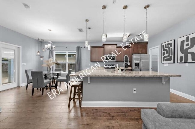 Building Photo - 2269 Tom St