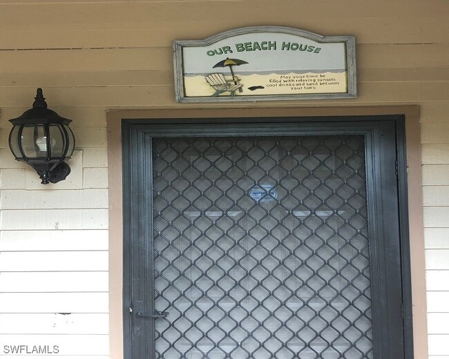 Building Photo - 64 4th St