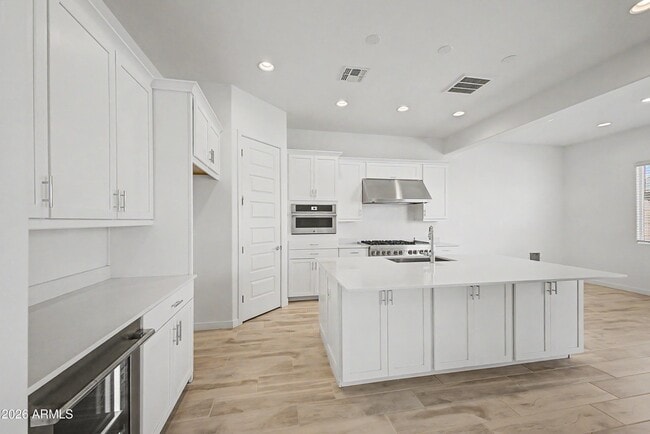 Building Photo - 7646 W Desert Spoon Dr