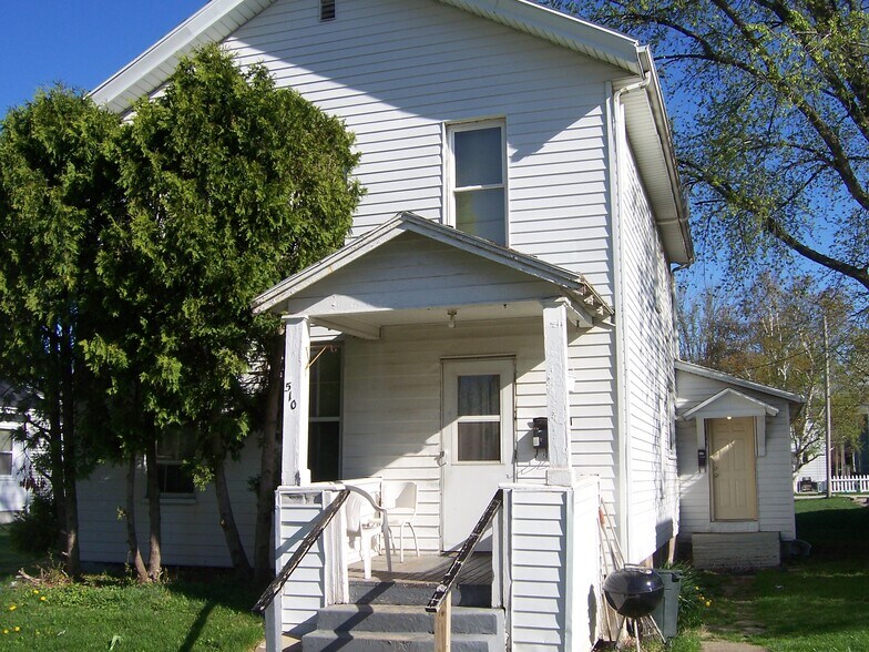 Primary Photo - 510 E Locust St
