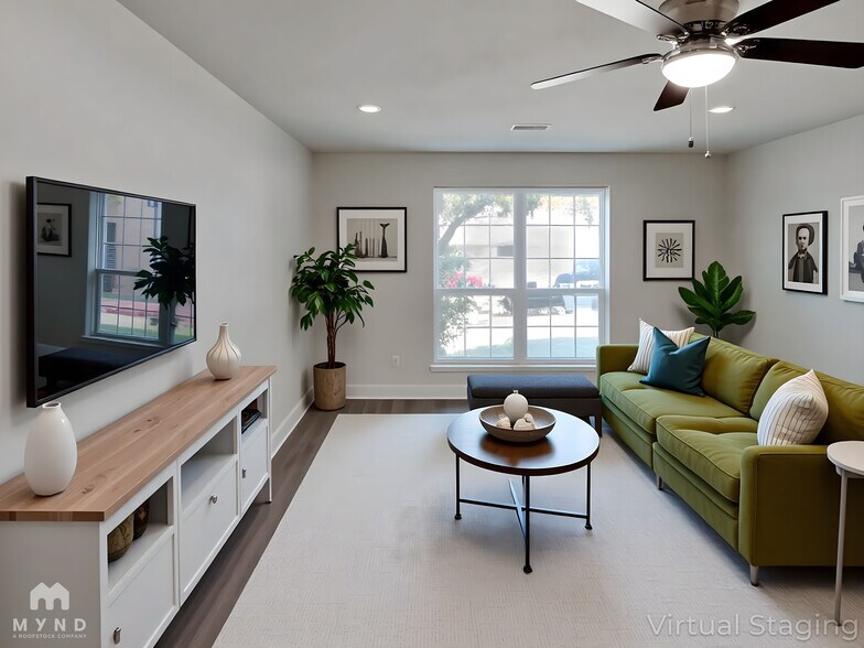 Building Photo - 11362 Quail Run St