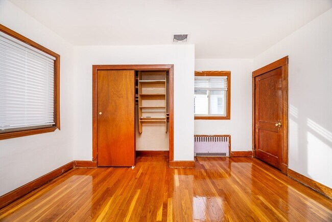 Building Photo - 19 Puritan Rd