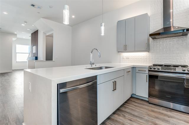 Building Photo - 1813 Park Ave