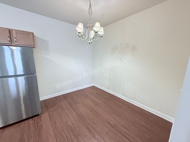 Building Photo - 2BD/2BA FOR RENT