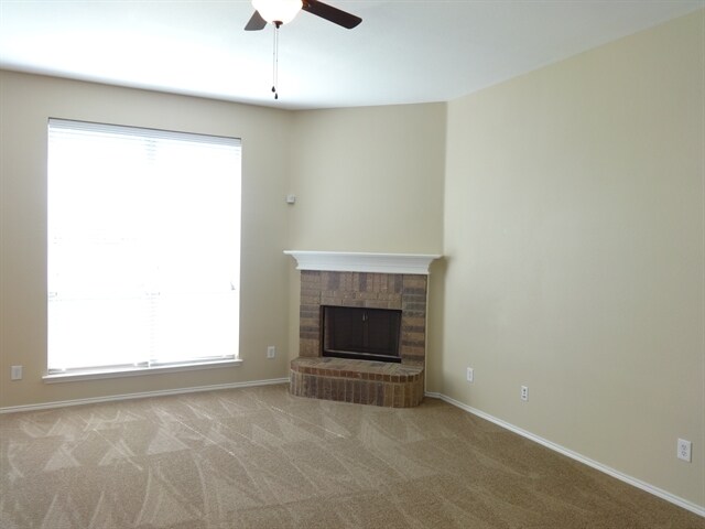 Building Photo - 894 Peaceful Trail