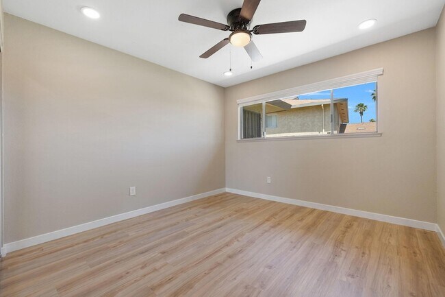 Building Photo - 46869 CA-74