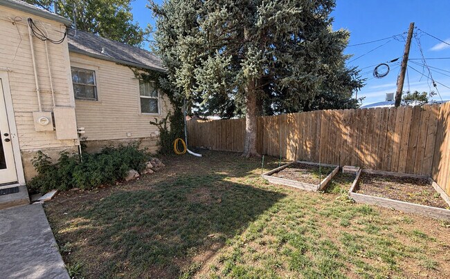Building Photo - 3790 High Ct