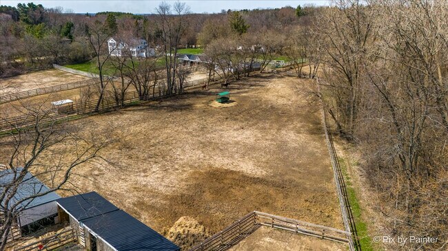 Building Photo - 708 S Rose Farm Rd