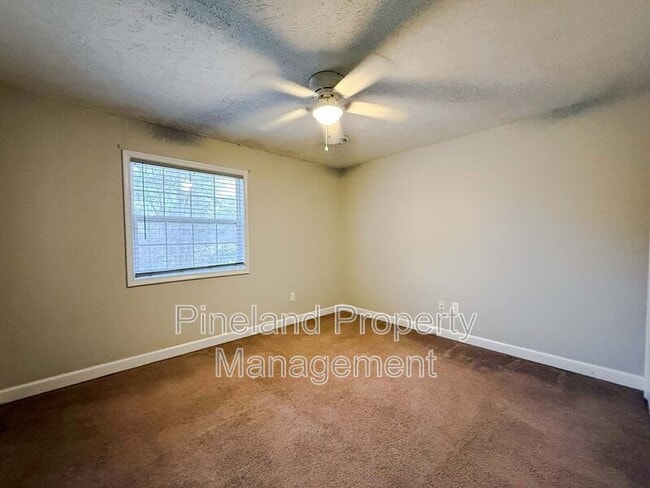 Building Photo - 2736 George Owen Rd