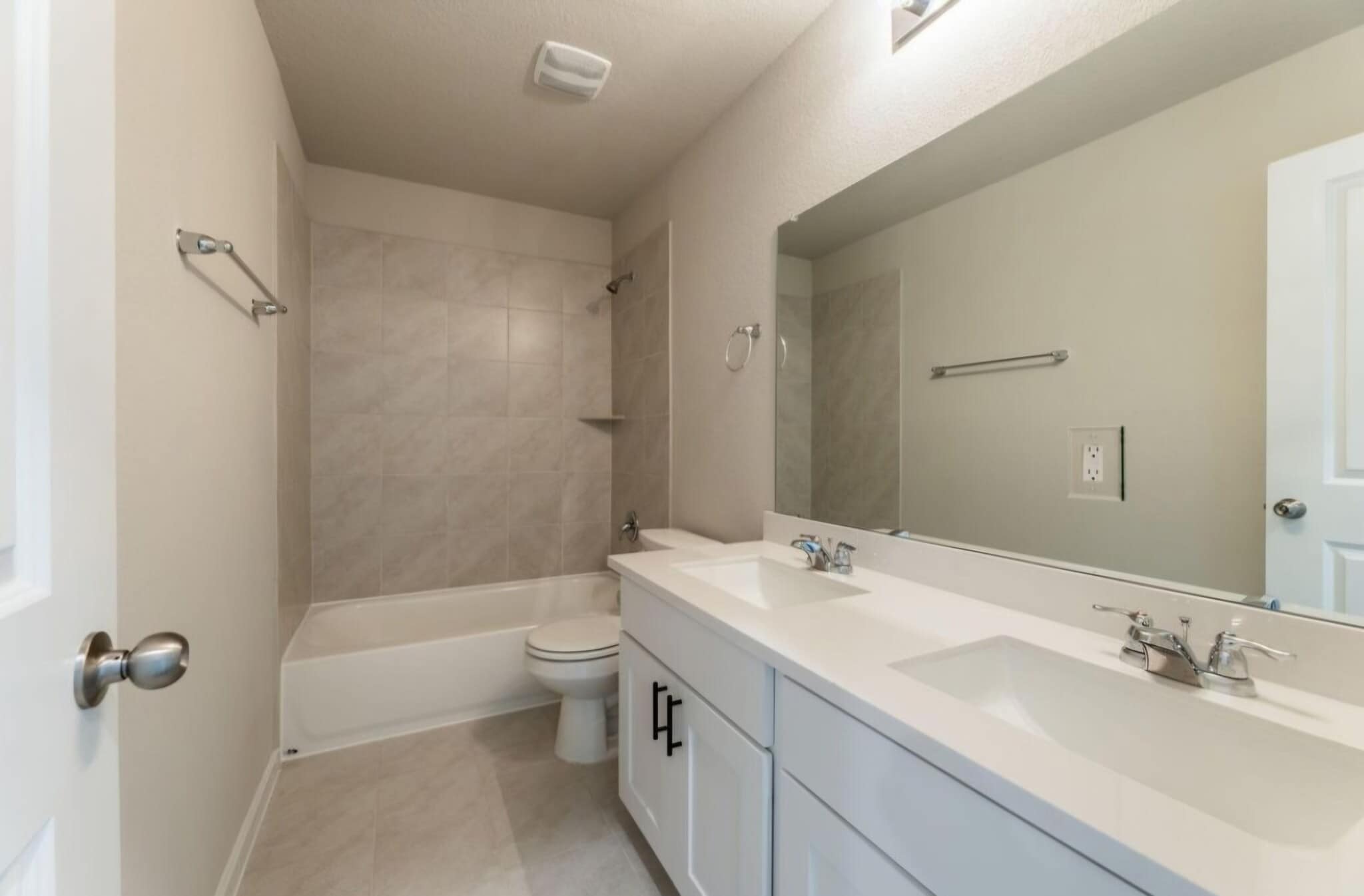 Building Photo - 1527 Fenton Hill Dr