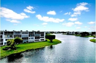 Building Photo - 2012 Hythe A