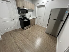 Building Photo - 404 E 5600 S