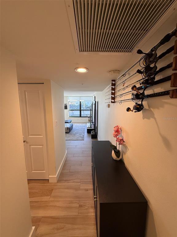 Building Photo - 11 Sunset Dr