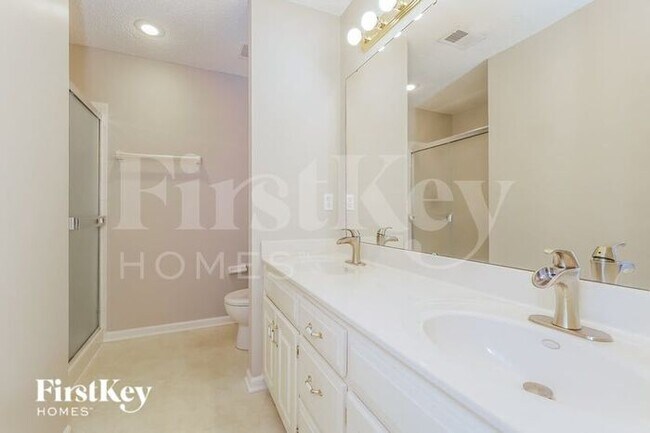 Building Photo - 17570 W 163rd St