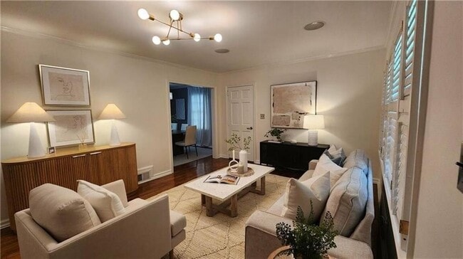 Building Photo - 2132 Clairmont Rd