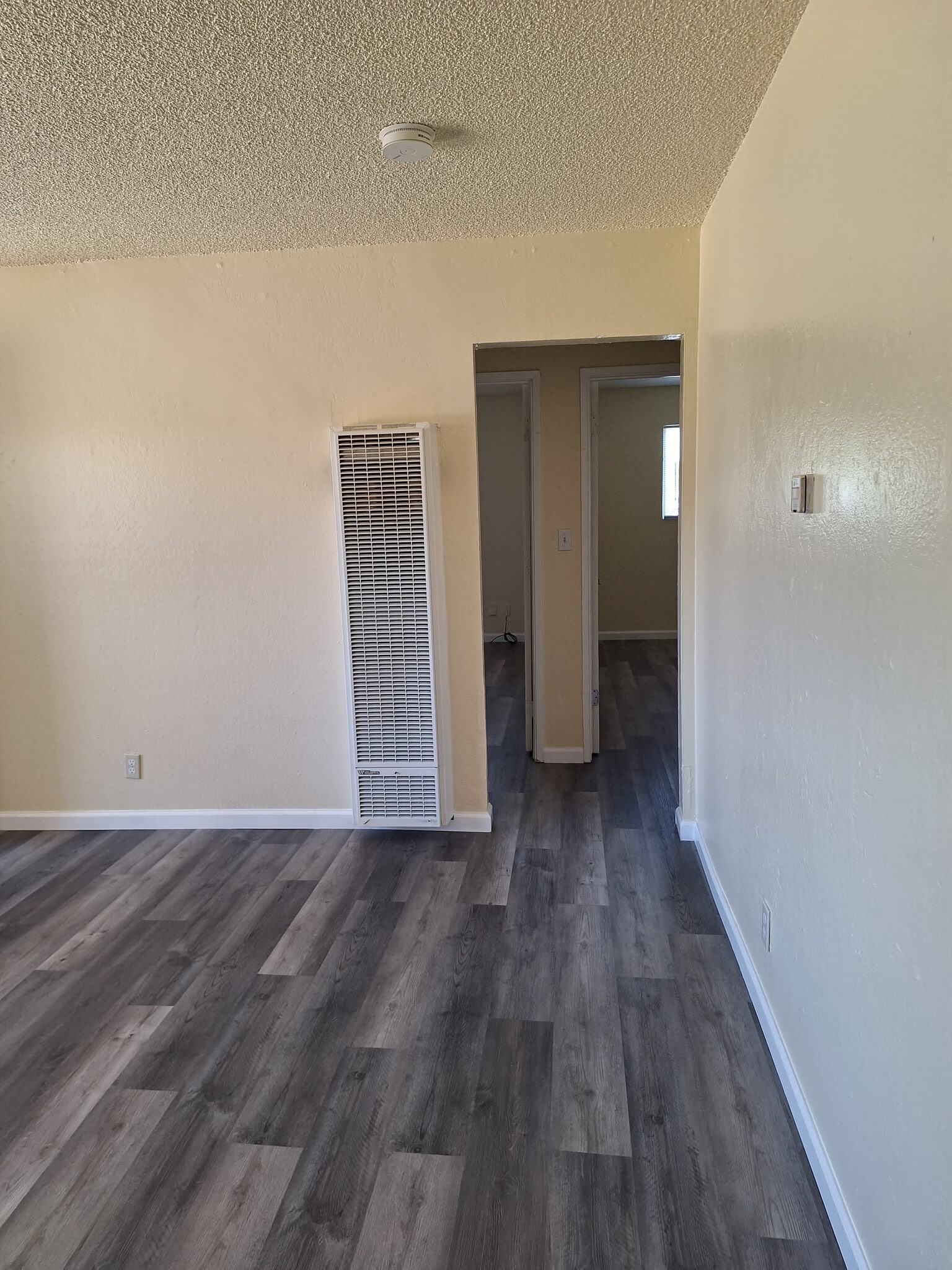 Living Area - 6931 N El Dorado St